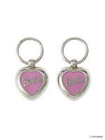 パメオポーズ×バービー、“90年代風”ラインストーンロゴのドレスやふんわりファーハンドルバッグ｜写真2