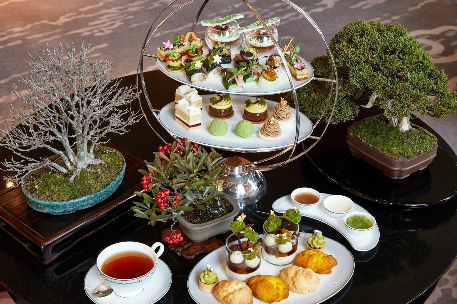 トリュフ｜ザ・リッツ・カールトン東京「盆栽」テーマのアフタヌーンティー、和の素材を用いたスイーツ＆セイボリー