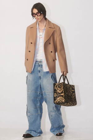 ヴェルサーチェ(VERSACE) 2024年プレフォールメンズコレクション  - 写真14