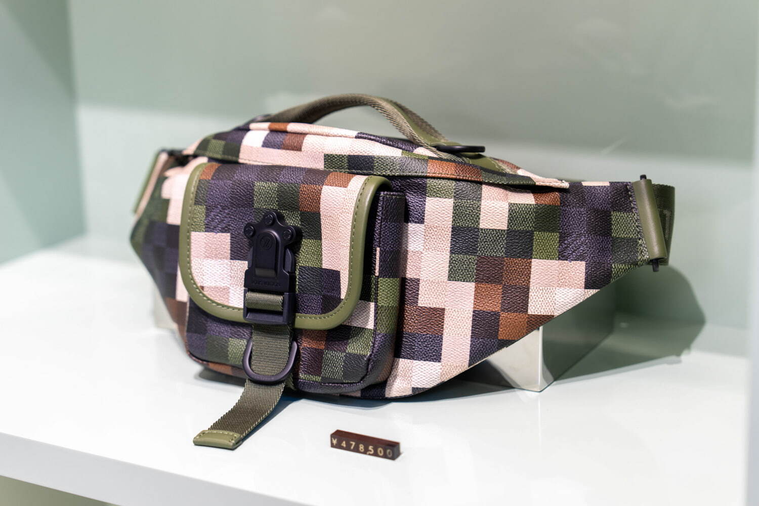 ルイ・ヴィトン(LOUIS VUITTON) ダモフラージュ｜写真11
