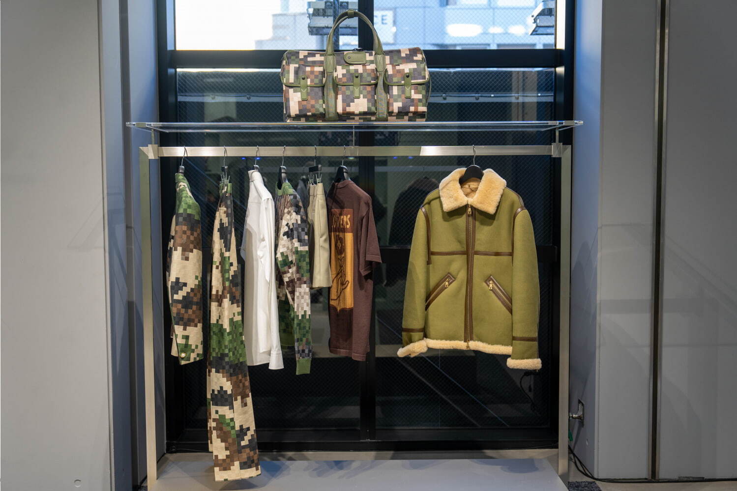 ルイ・ヴィトン(LOUIS VUITTON) ダモフラージュ｜写真12
