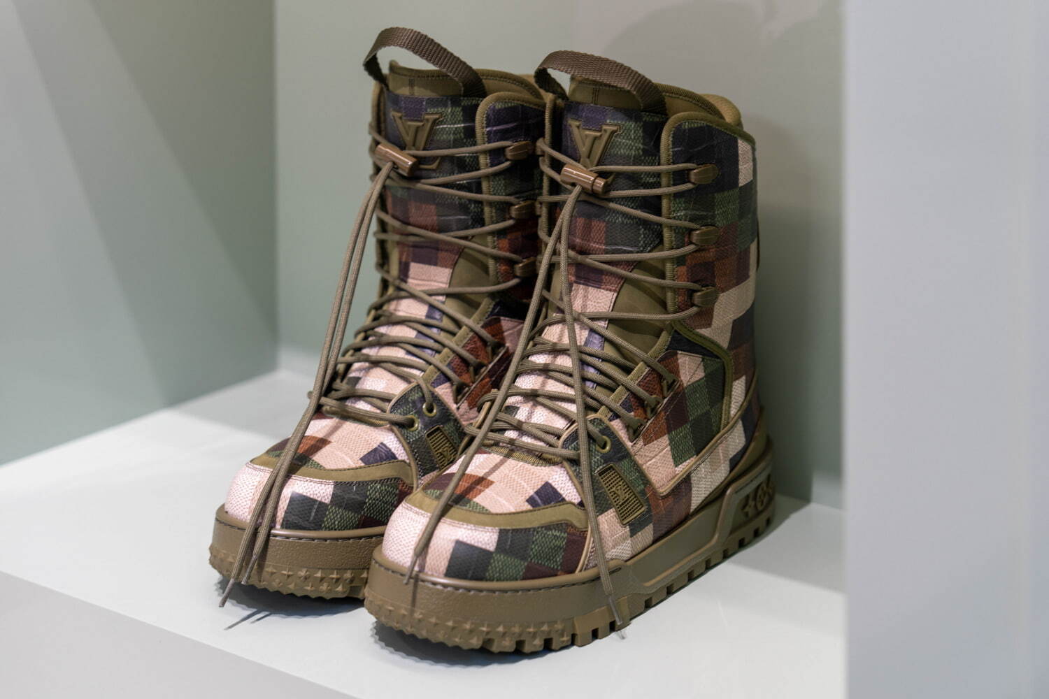 ルイ・ヴィトン(LOUIS VUITTON) ダモフラージュ｜写真6