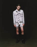 人気ブランドのメンズジャケット2024春夏[種類別]カジュアルコーデで活躍する新作アウター｜写真24