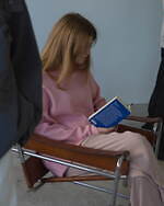 ポリプロイド“アウトドア”に着想した24年春夏、洗いざらし“凹凸感コットン”のトレンチコートなど｜写真1