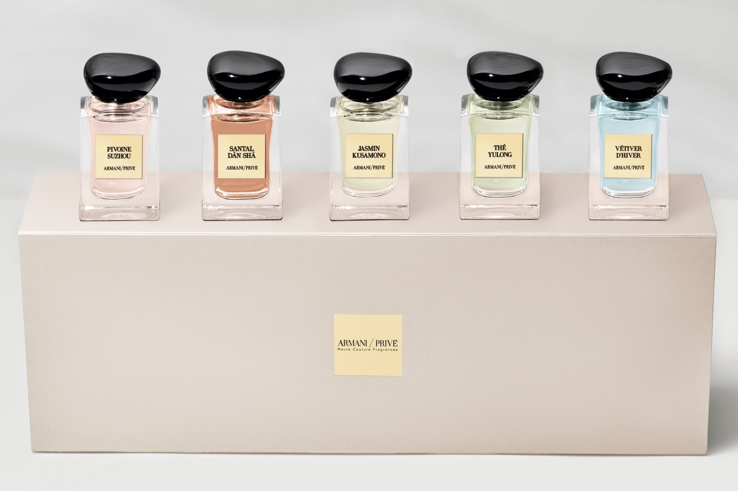 新品　アルマーニ　プリヴェ　5本セット アルマーニ プリヴェ」からギフトにも最適な、人気の香り5種の