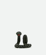 ボッテガ・ヴェネタの24年新作インテリア、ロバの革製アクセサリーや“イントレチャート”クッション｜写真37