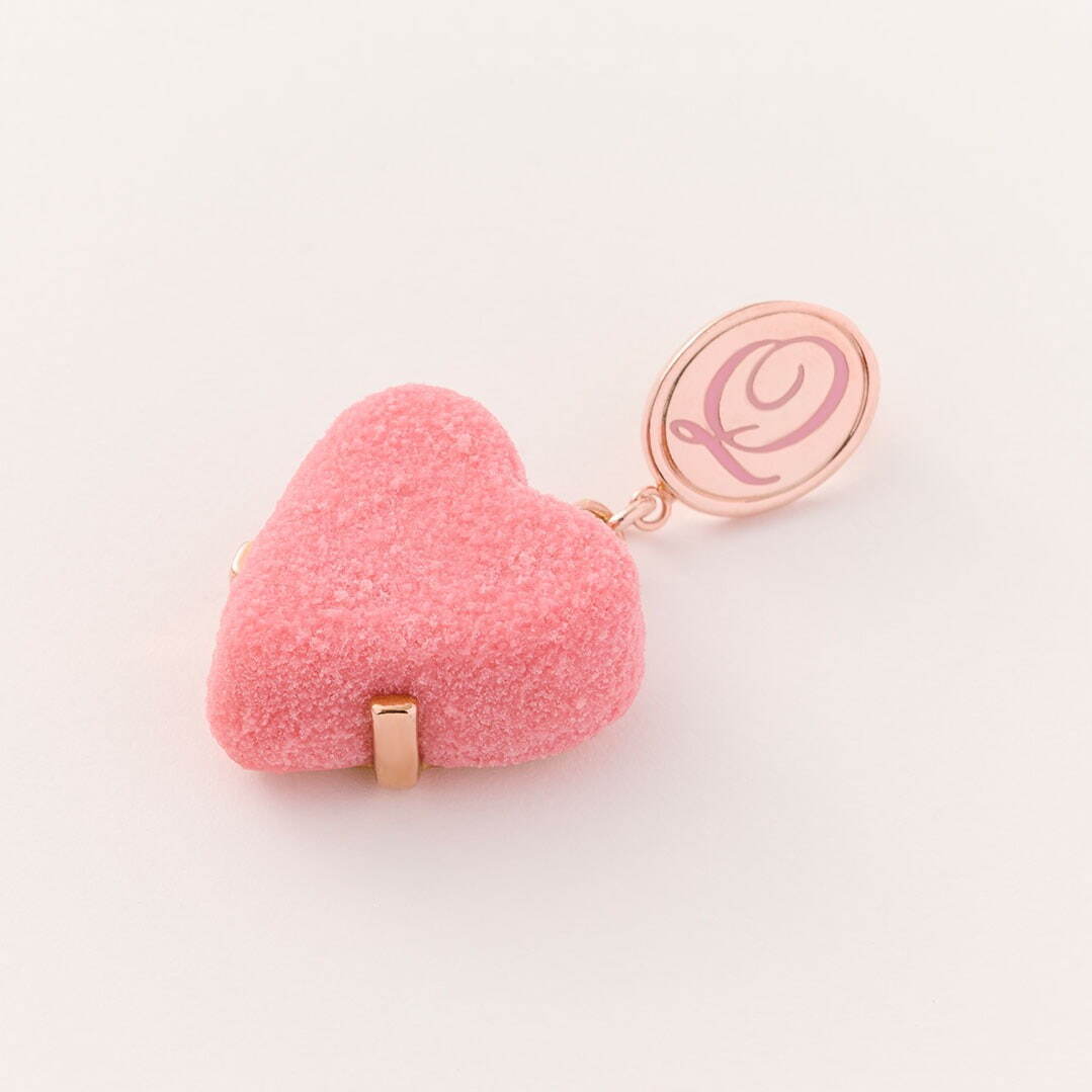 Q-pot.新作アクセサリー“苺の生チョコ×パール”のネックレス