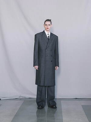 ジョン ローレンス サリバン(JOHN LAWRENCE SULLIVAN) 2024-25年秋冬メンズコレクション  - 写真1