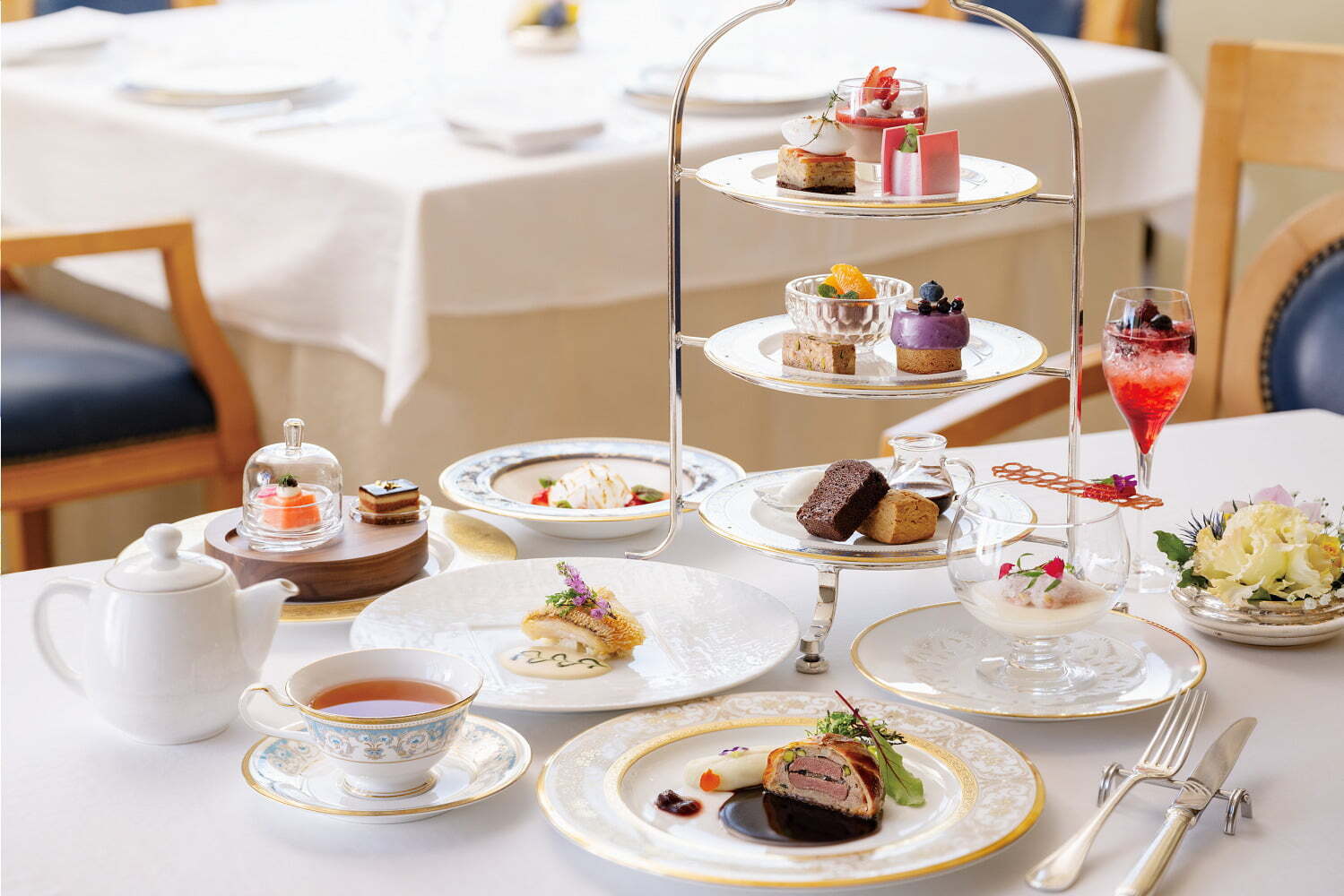 ホテル阪急インターナショナル: 2024年1月22日〜2024年2月4日発売