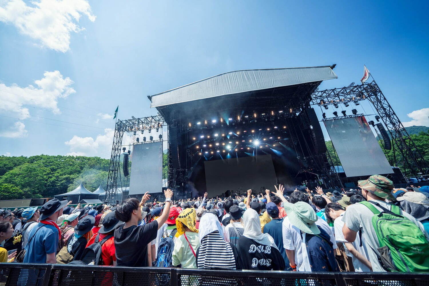 フジロック｜音楽フェス「フジロックフェスティバル '24」苗場スキー場で開催、出演アーティスト＆チケット情報