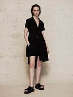 Y's 2024年春夏コレクション、連関する人の温もりと自然の揺らぎ｜写真1