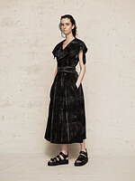 Y's 2024年春夏コレクション、連関する人の温もりと自然の揺らぎ｜写真17