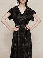 Y's 2024年春夏コレクション、連関する人の温もりと自然の揺らぎ｜写真18