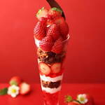 キハチ カフェ24年春限定いちごスイーツ、真っ赤なイチゴのパフェ＆アフタヌーンティーなど｜写真2