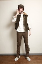 望月商店開店！スタイリストが提案するゲリラショップが4都市で限定オープン｜写真1