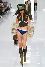 ディースクエアード 2024年秋冬コレクション - 装いの明暗｜写真6