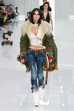 ディースクエアード 2024年秋冬コレクション - 装いの明暗｜写真9