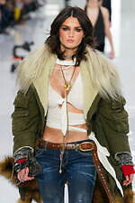 ディースクエアード 2024年秋冬コレクション - 装いの明暗｜写真10