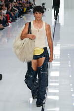 ディースクエアード 2024年秋冬コレクション - 装いの明暗｜写真61