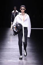 グッチ 2024年秋冬メンズコレクション - サバト・デ・サルノによるグッチ初のメンズショー｜写真47