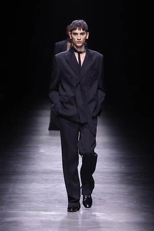 グッチ 2024年秋冬メンズコレクション - サバト・デ・サルノによるグッチ初のメンズショー｜写真55