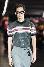 MSGM 2024年秋冬メンズコレクション - 都市、重厚さを打ち払う推進力｜写真3