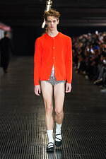 MSGM 2024年秋冬メンズコレクション - 都市、重厚さを打ち払う推進力｜写真6