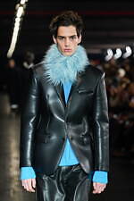 MSGM 2024年秋冬メンズコレクション - 都市、重厚さを打ち払う推進力｜写真21