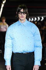 MSGM 2024年秋冬メンズコレクション - 都市、重厚さを打ち払う推進力｜写真36