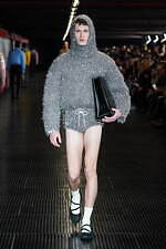 MSGM 2024年秋冬メンズコレクション - 都市、重厚さを打ち払う推進力｜写真39