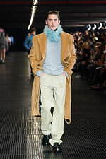 MSGM 2024年秋冬メンズコレクション - 都市、重厚さを打ち払う推進力｜写真43