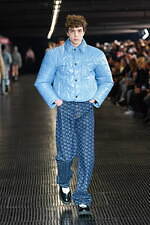 MSGM 2024年秋冬メンズコレクション - 都市、重厚さを打ち払う推進力｜写真44