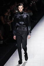 ドルチェ＆ガッバーナ 2024年秋冬メンズコレクション - 光に華やぐ黒｜写真2