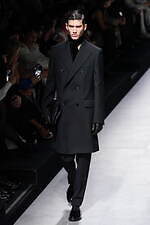 ドルチェ＆ガッバーナ 2024年秋冬メンズコレクション - 光に華やぐ黒｜写真31