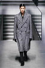 ドルチェ＆ガッバーナ 2024年秋冬メンズコレクション - 光に華やぐ黒｜写真40