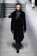 ドルチェ＆ガッバーナ 2024年秋冬メンズコレクション - 光に華やぐ黒｜写真60