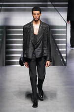 ドルチェ＆ガッバーナ 2024年秋冬メンズコレクション - 光に華やぐ黒｜写真71