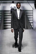 ドルチェ＆ガッバーナ 2024年秋冬メンズコレクション - 光に華やぐ黒｜写真77