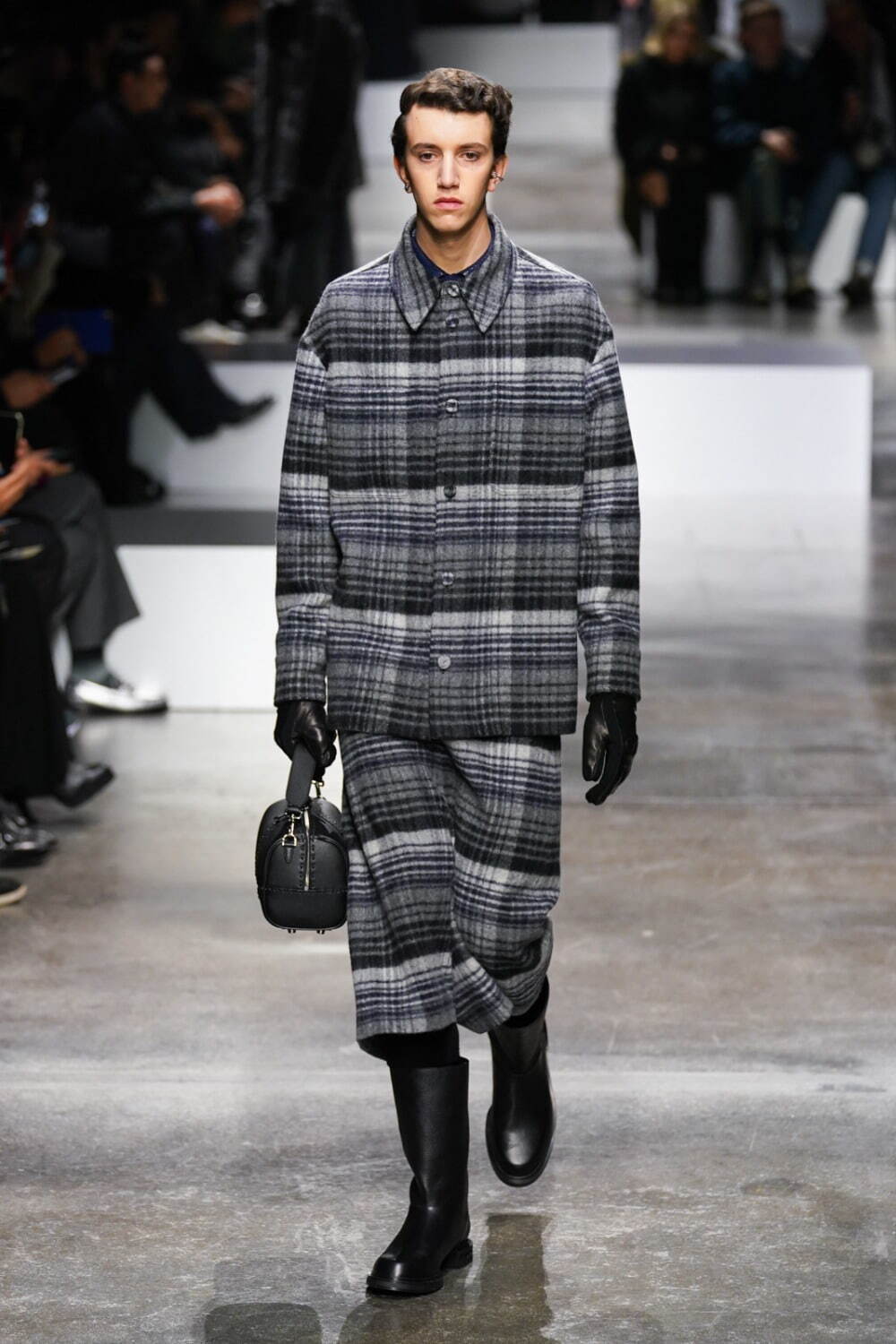 フェンディ(FENDI) 2024-25年秋冬メンズコレクション  - 写真67