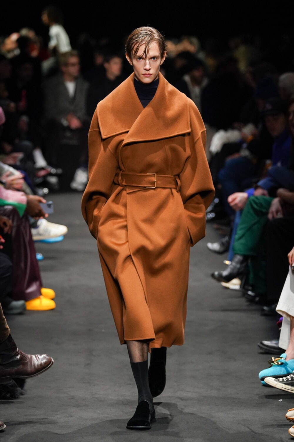 JW アンダーソン(JW Anderson) 2024-25年秋冬ウィメンズ&メンズ JW アンダーソン(JW Anderson) 2024-25年秋冬ウィメンズ&メンズ