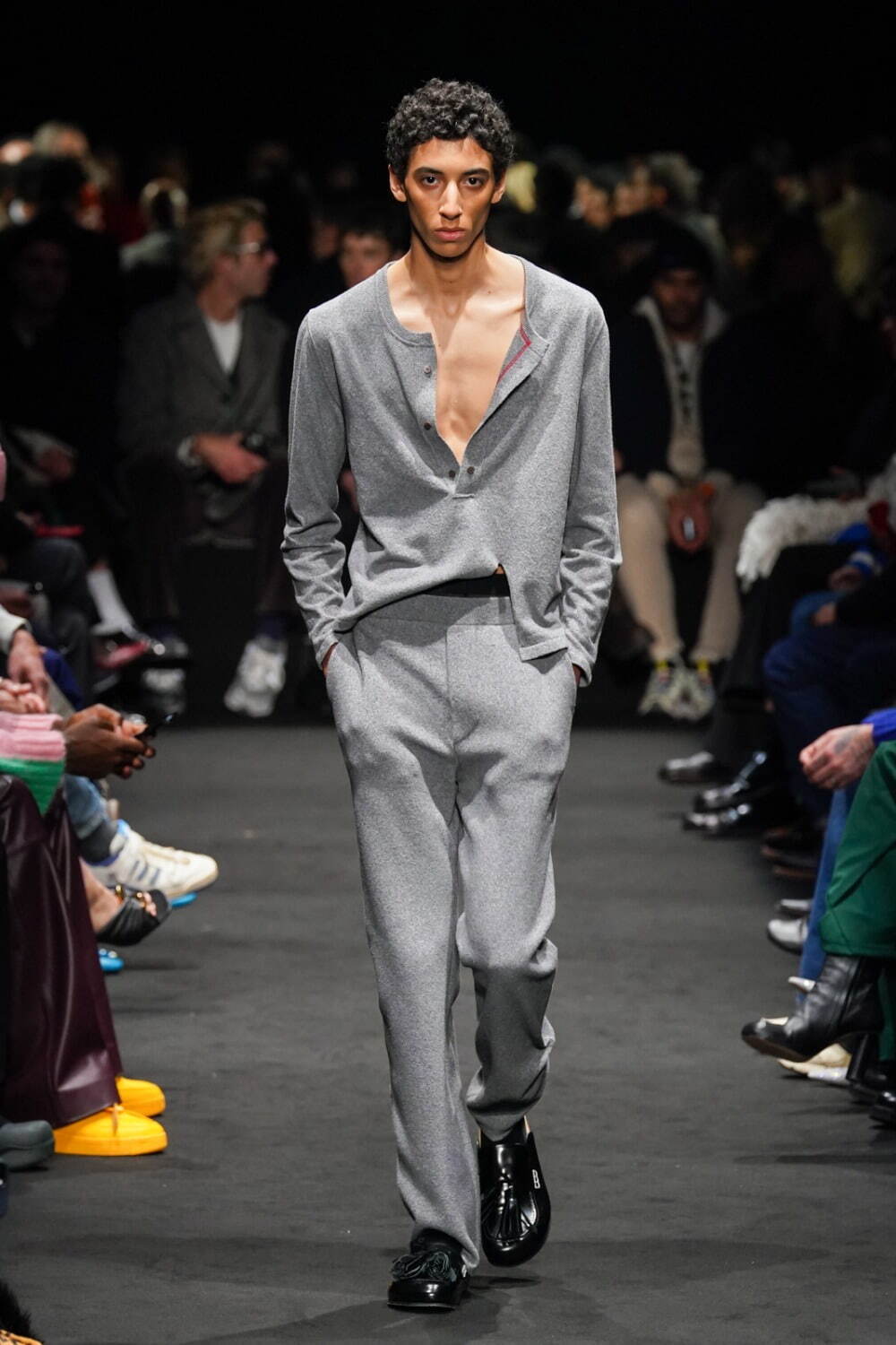 JW アンダーソン(JW Anderson) 2024-25年秋冬ウィメンズ&メンズコレクション  - 写真48