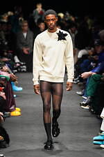 JW アンダーソン 2024年秋冬コレクション - 親密なる室内の装い｜写真6