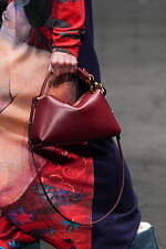 JW アンダーソン 2024年秋冬コレクション - 親密なる室内の装い｜写真38