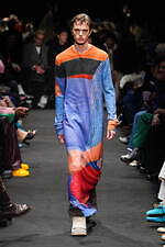 JW アンダーソン 2024年秋冬コレクション - 親密なる室内の装い｜写真66