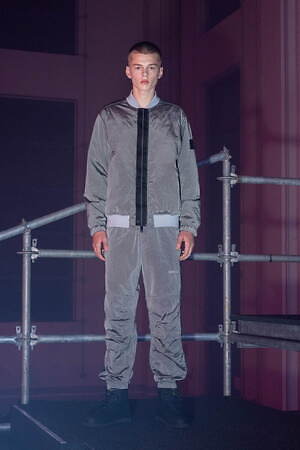 ストーンアイランド(STONE ISLAND) 2024-25年秋冬メンズコレクション  - 写真11