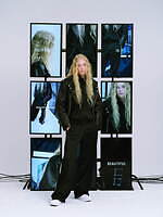 ビューティフルピープル新作“経年変化を楽しむ”レザーライダースジャケット＆透明感カラーのバッグ｜写真27