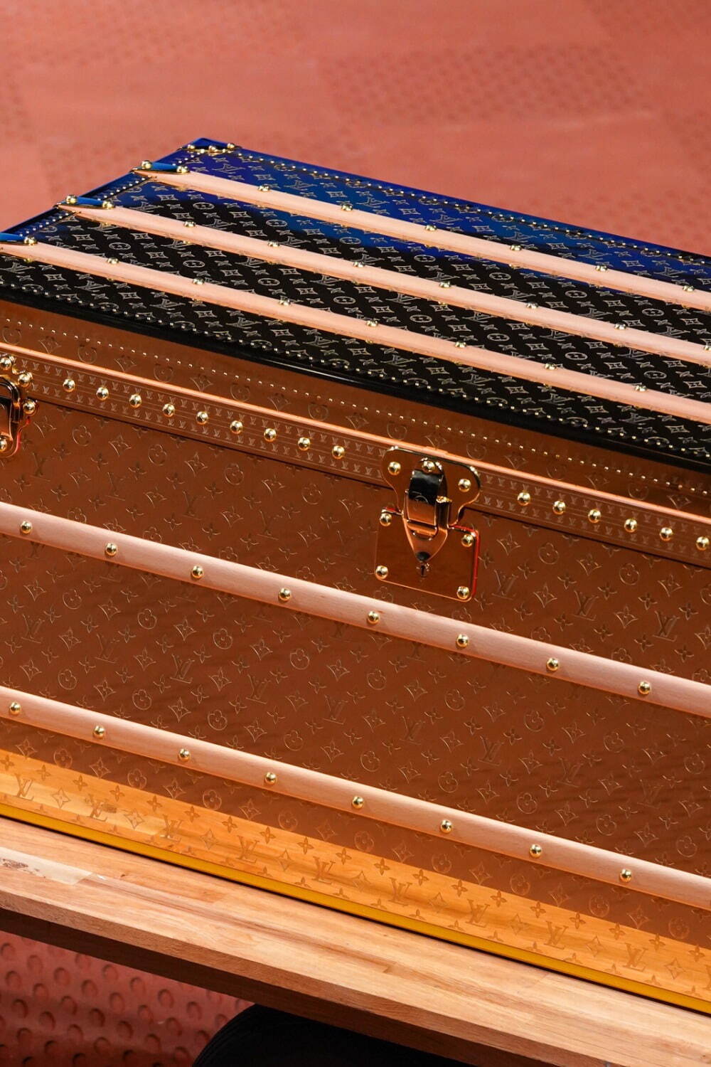 ルイ・ヴィトン(LOUIS VUITTON) 2024-25年秋冬メンズコレクション  - 写真41