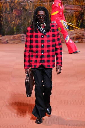 ルイ・ヴィトン(LOUIS VUITTON) 2024-25年秋冬メンズコレクション  - 写真115