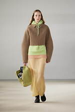 オーラリー 2024年秋冬コレクション - 昼から夜へ、移ろいの高揚感｜写真16