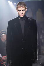 M A S U 2024年秋冬コレクション - 暗がりにきらめく光の粒子｜写真5